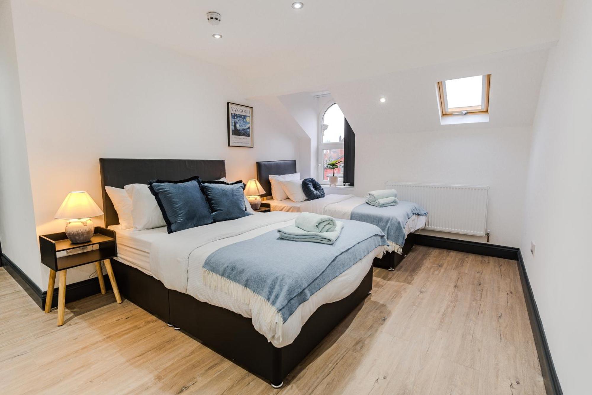 Stunning Skyview 2br Flat , Fast Wifi - Away From Apartment Leeds (West Yorkshire)
